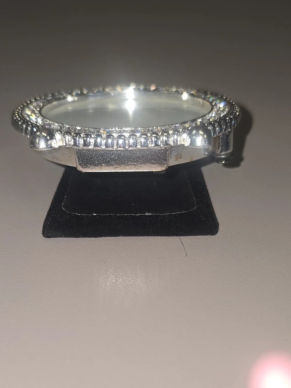 Round Silver Metal Mini Picture Frame w/ Diamante Bling Rhinestones Tabletop